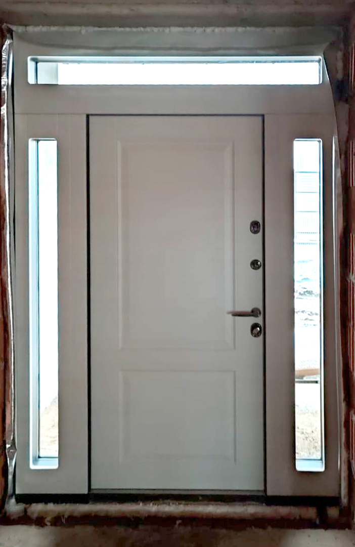 Входная дверь в частный дом 368АР1 вид изнутри